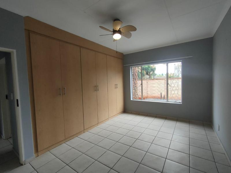 To Let 2 Bedroom Property for Rent in Doornpoort Gauteng
