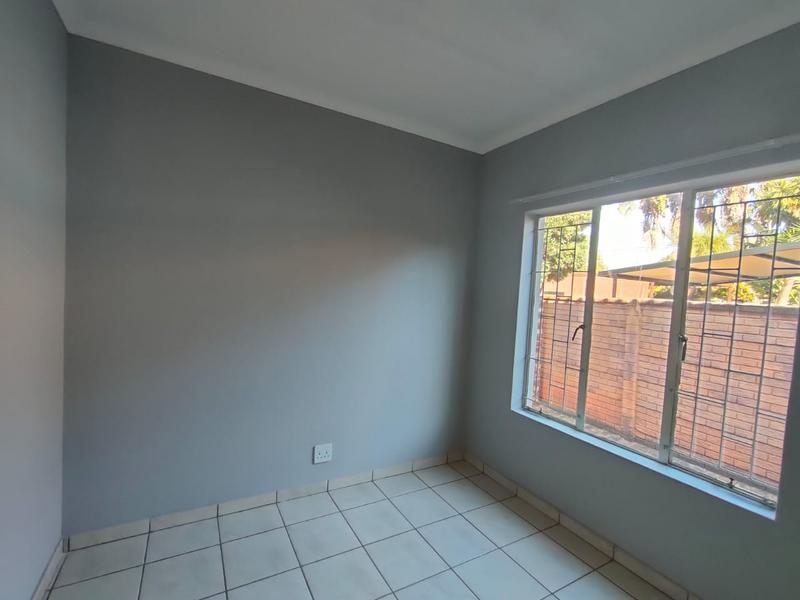 To Let 2 Bedroom Property for Rent in Doornpoort Gauteng