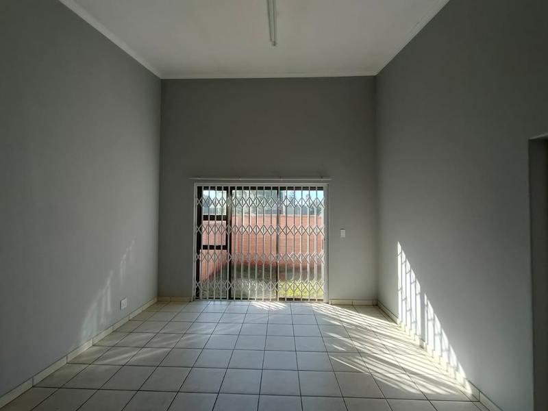 To Let 2 Bedroom Property for Rent in Doornpoort Gauteng