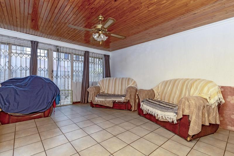 2 Bedroom Property for Sale in Edleen Gauteng