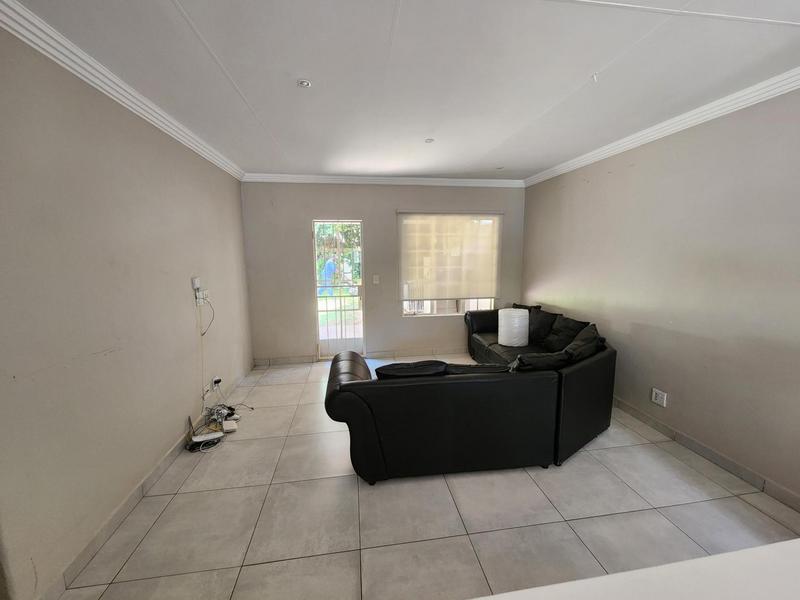 To Let 3 Bedroom Property for Rent in Lynnwood Glen Gauteng