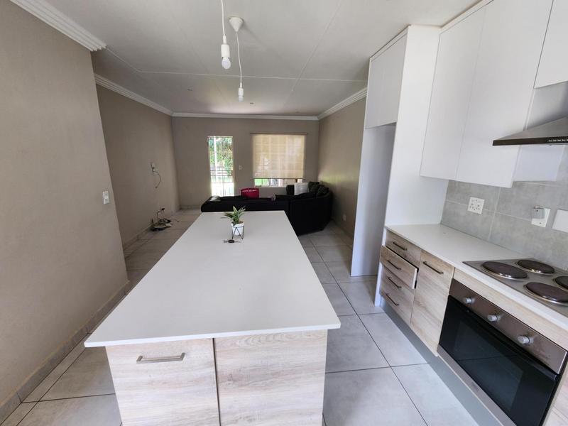 To Let 3 Bedroom Property for Rent in Lynnwood Glen Gauteng