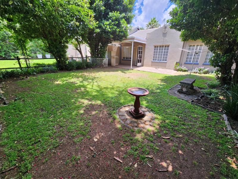 To Let 3 Bedroom Property for Rent in Lynnwood Glen Gauteng