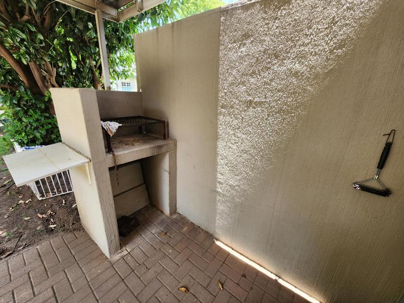 To Let 3 Bedroom Property for Rent in Lynnwood Glen Gauteng