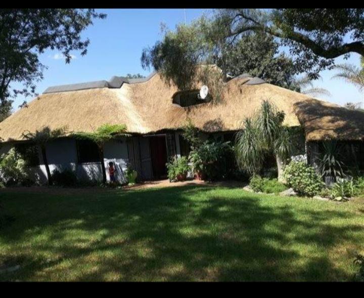 3 Bedroom Property for Sale in Vorna Valley Gauteng