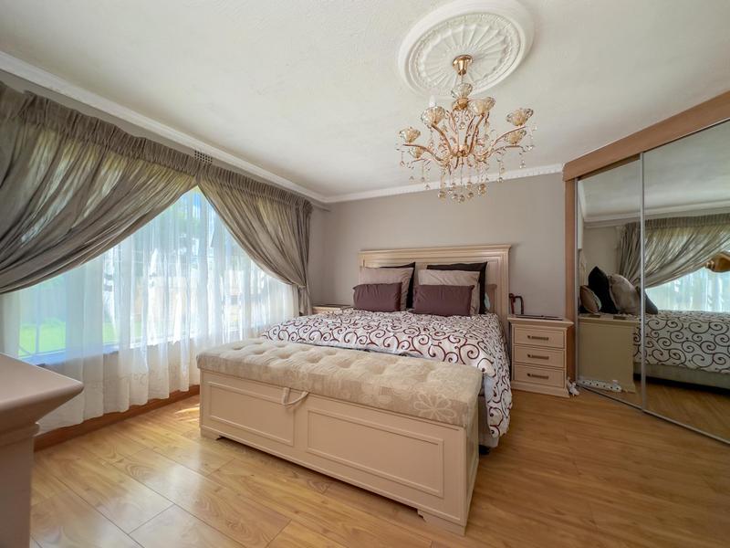 4 Bedroom Property for Sale in Country View Gauteng