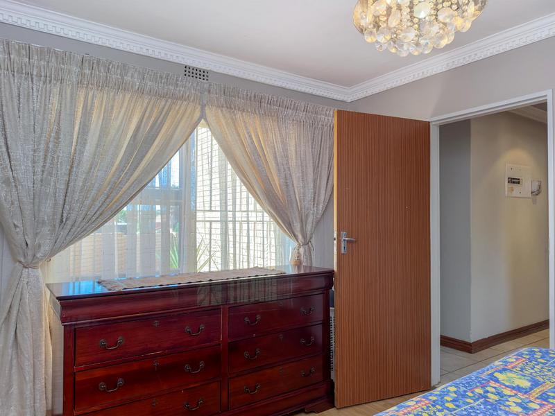 4 Bedroom Property for Sale in Country View Gauteng