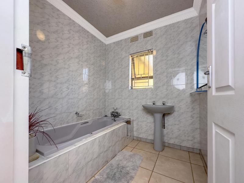 4 Bedroom Property for Sale in Country View Gauteng
