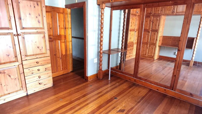 4 Bedroom Property for Sale in Lisdogan Park Gauteng