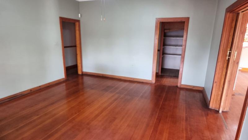 4 Bedroom Property for Sale in Lisdogan Park Gauteng