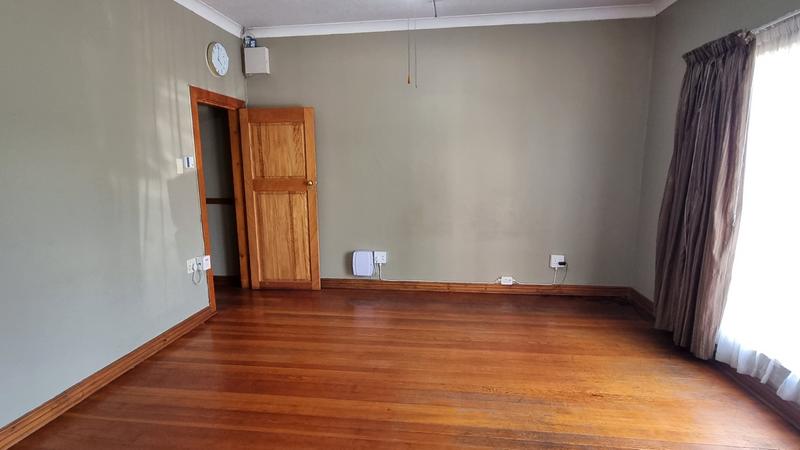 4 Bedroom Property for Sale in Lisdogan Park Gauteng