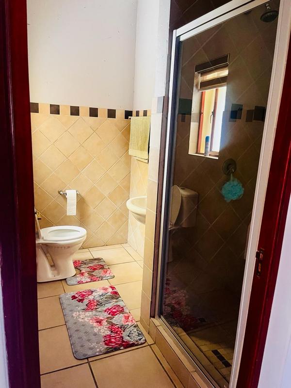 4 Bedroom Property for Sale in Blue Valley Golf Estate Gauteng