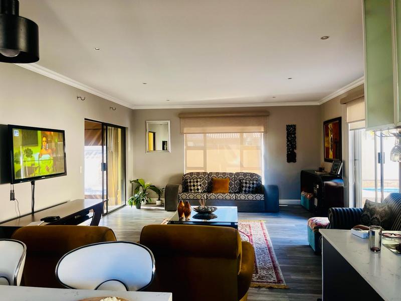 4 Bedroom Property for Sale in Blue Valley Golf Estate Gauteng