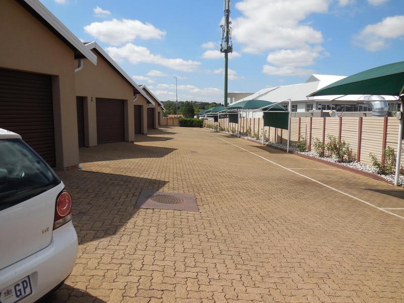 To Let 3 Bedroom Property for Rent in Garsfontein Gauteng