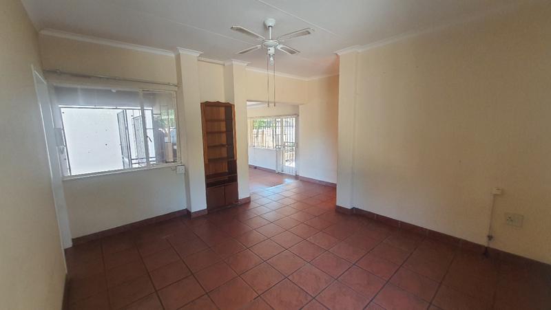 To Let 3 Bedroom Property for Rent in Garsfontein Gauteng