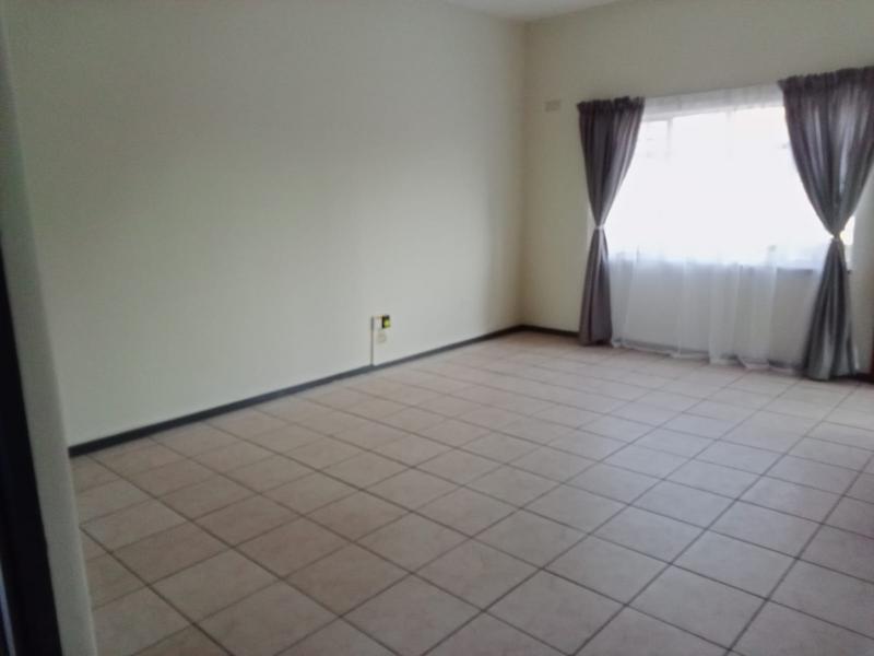 1 Bedroom Property for Sale in Villieria Gauteng