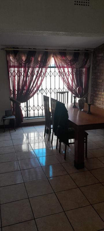 4 Bedroom Property for Sale in Falcon Ridge Gauteng