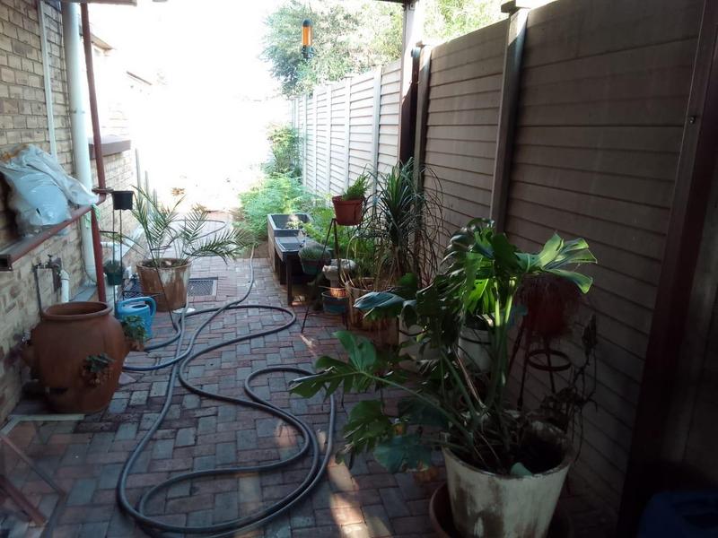 3 Bedroom Property for Sale in Mantevrede Gauteng
