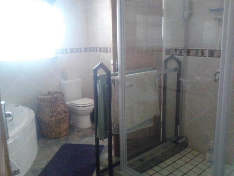 3 Bedroom Property for Sale in Mantevrede Gauteng