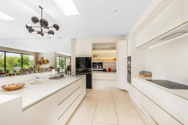 5 Bedroom Property for Sale in Duxberry Gauteng