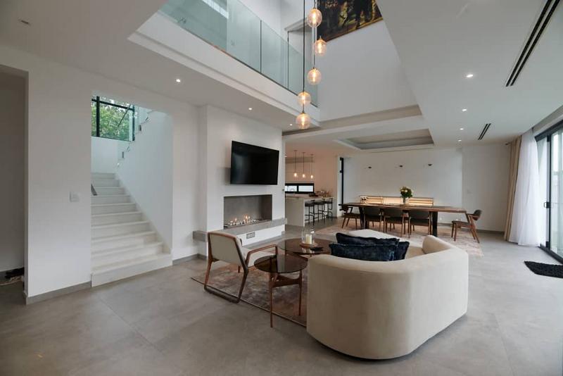 To Let 4 Bedroom Property for Rent in Morningside Gauteng