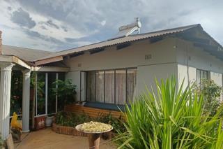 15 Bedroom Property for Sale in Roodia Gauteng