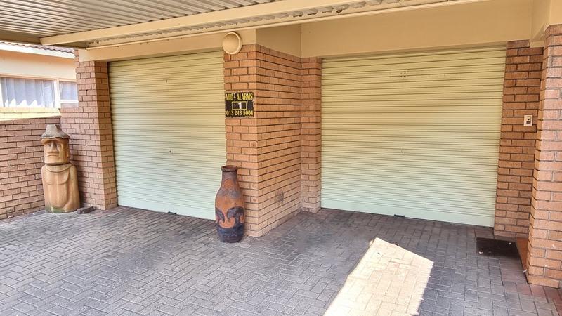 3 Bedroom Property for Sale in Lisdogan Park Gauteng