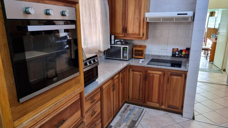 3 Bedroom Property for Sale in Lisdogan Park Gauteng