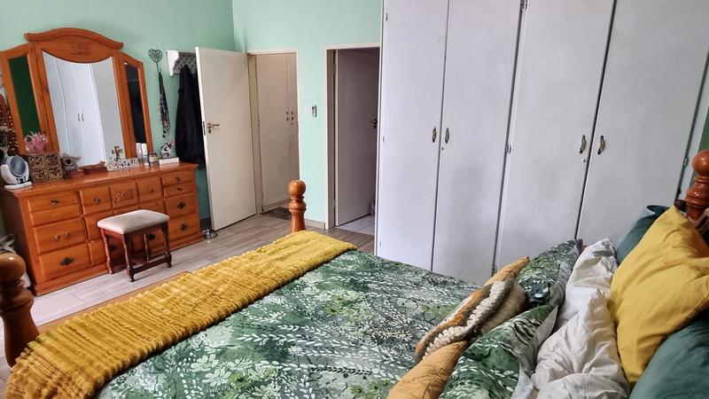 3 Bedroom Property for Sale in Lisdogan Park Gauteng