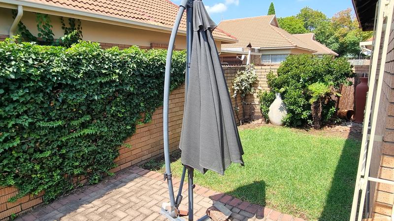 3 Bedroom Property for Sale in Lisdogan Park Gauteng