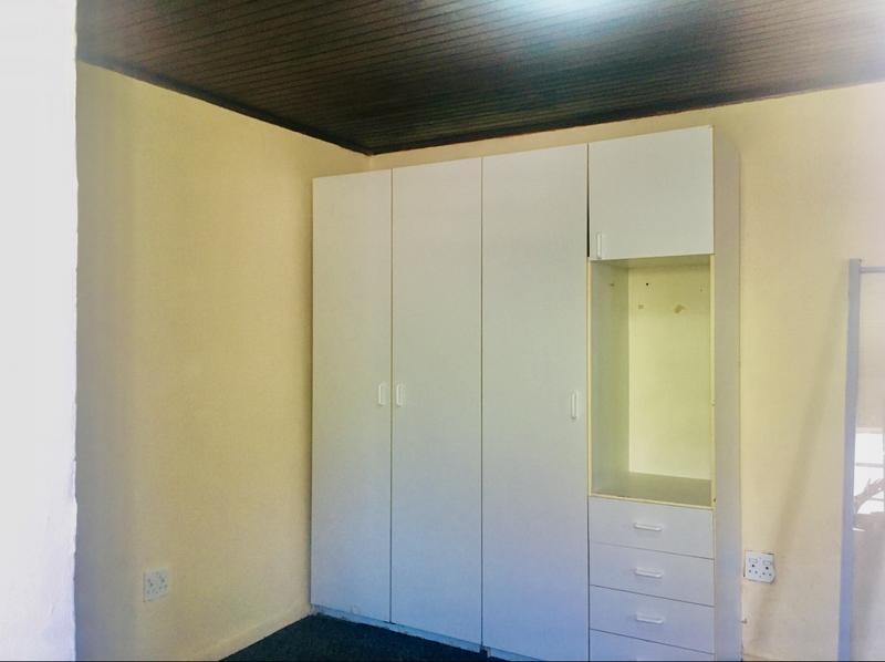 1 Bedroom Property for Sale in Bezuidenhout Valley Gauteng
