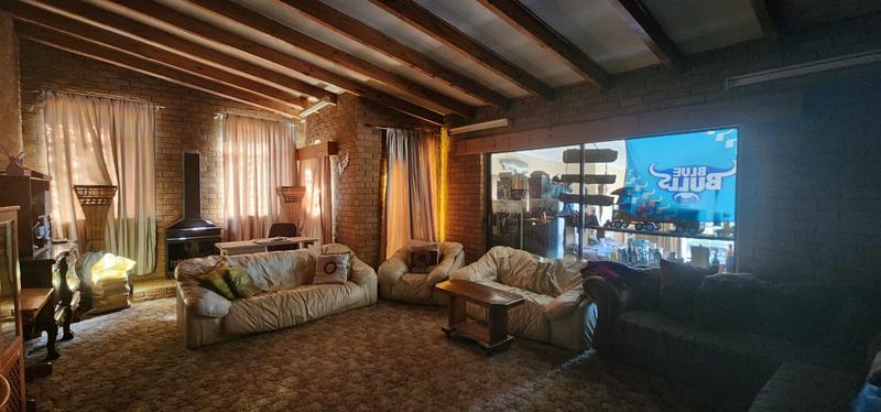 5 Bedroom Property for Sale in Ooster A H Gauteng