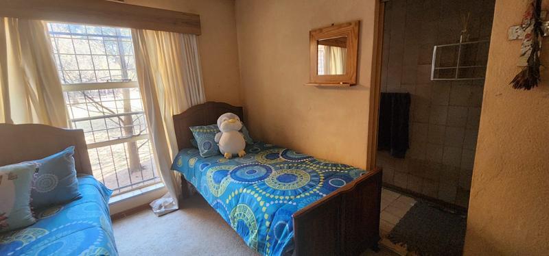 5 Bedroom Property for Sale in Ooster A H Gauteng