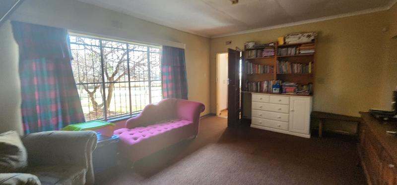 5 Bedroom Property for Sale in Ooster A H Gauteng