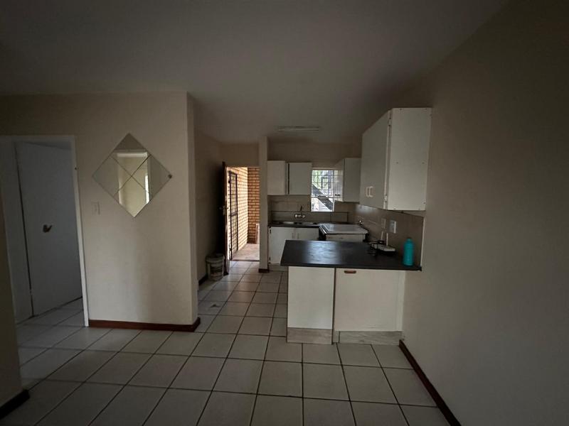 To Let 2 Bedroom Property for Rent in The Orchards Gauteng