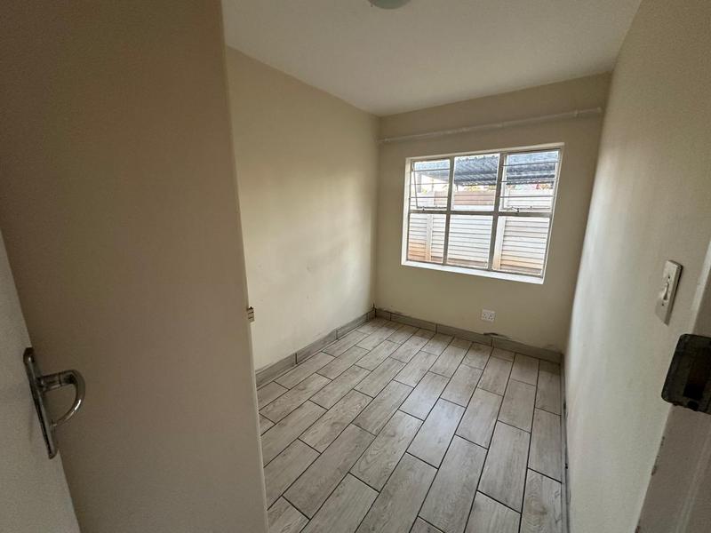 To Let 2 Bedroom Property for Rent in The Orchards Gauteng