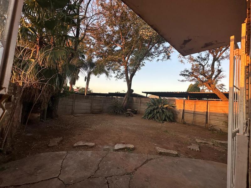 To Let 2 Bedroom Property for Rent in The Orchards Gauteng