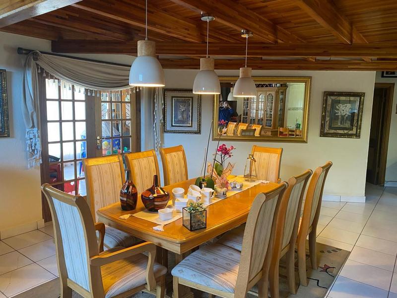 4 Bedroom Property for Sale in Oakdene Gauteng