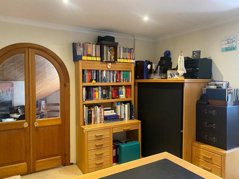 4 Bedroom Property for Sale in Oakdene Gauteng