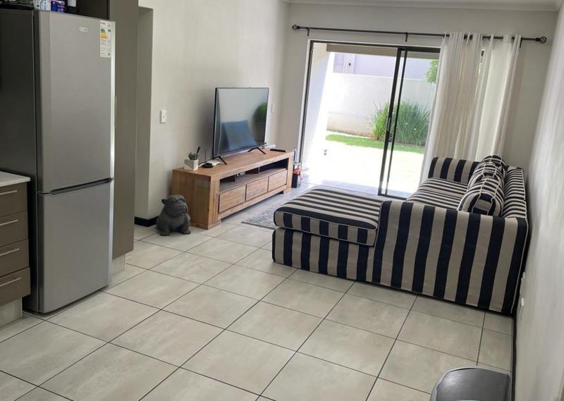 To Let 2 Bedroom Property for Rent in Lonehill Gauteng
