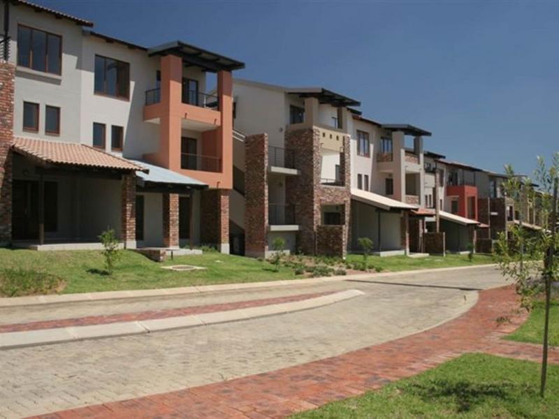 2 Bedroom Property for Sale in Vorna Valley Gauteng