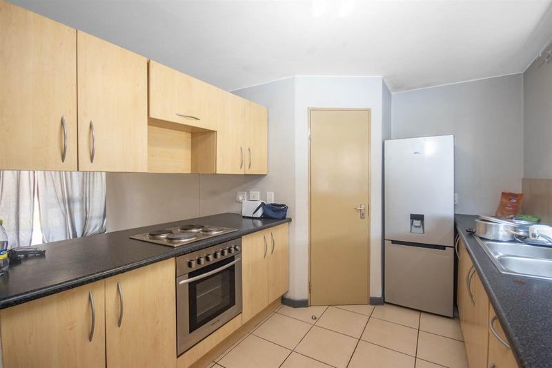 2 Bedroom Property for Sale in Vorna Valley Gauteng