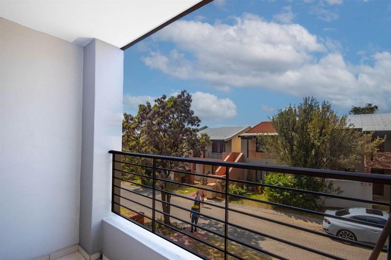 2 Bedroom Property for Sale in Vorna Valley Gauteng
