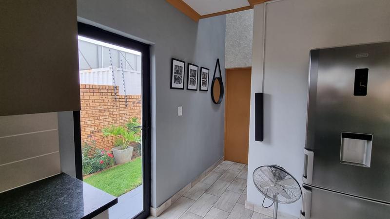 3 Bedroom Property for Sale in Thatchfield Gauteng