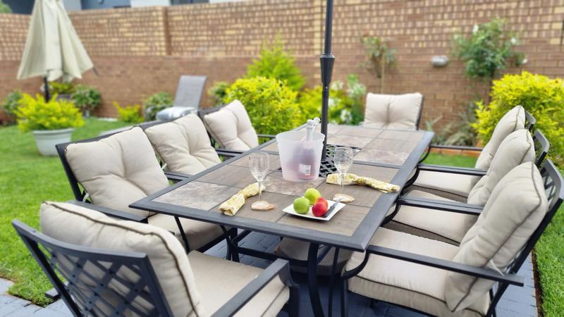 3 Bedroom Property for Sale in Thatchfield Gauteng