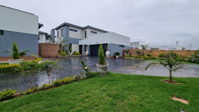 3 Bedroom Property for Sale in Thatchfield Gauteng