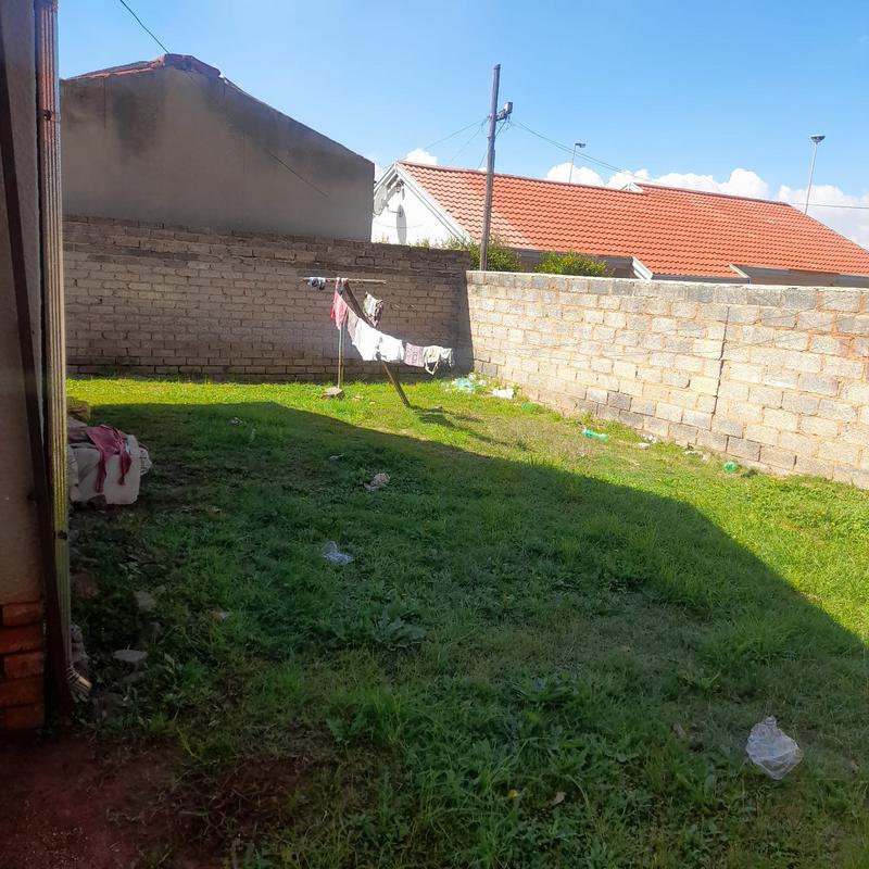2 Bedroom Property for Sale in Vosloorus Gauteng