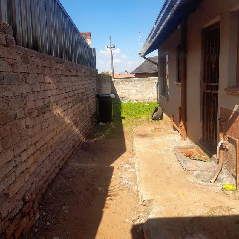 2 Bedroom Property for Sale in Vosloorus Gauteng