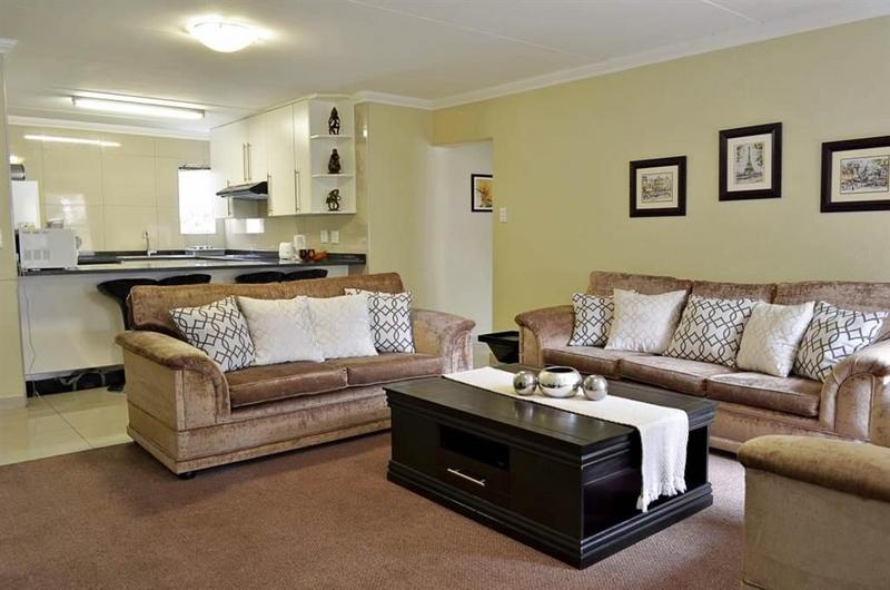 To Let 3 Bedroom Property for Rent in Morningside Gauteng