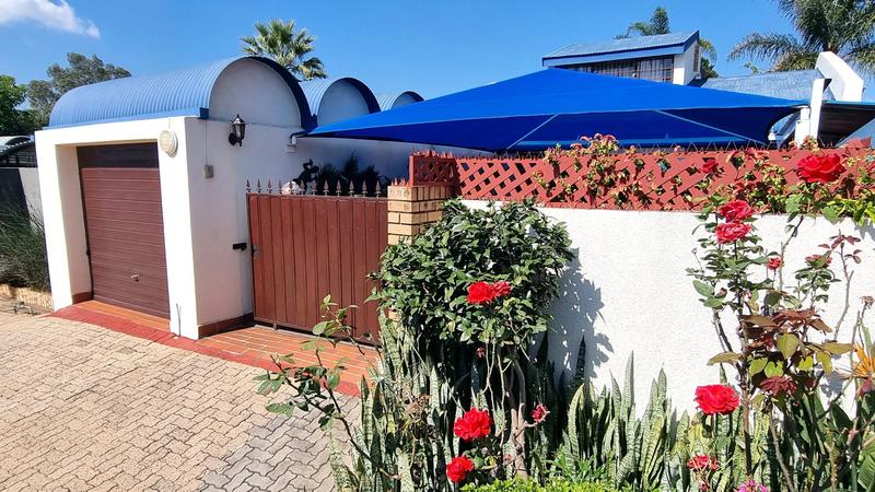 3 Bedroom Property for Sale in Lisdogan Park Gauteng